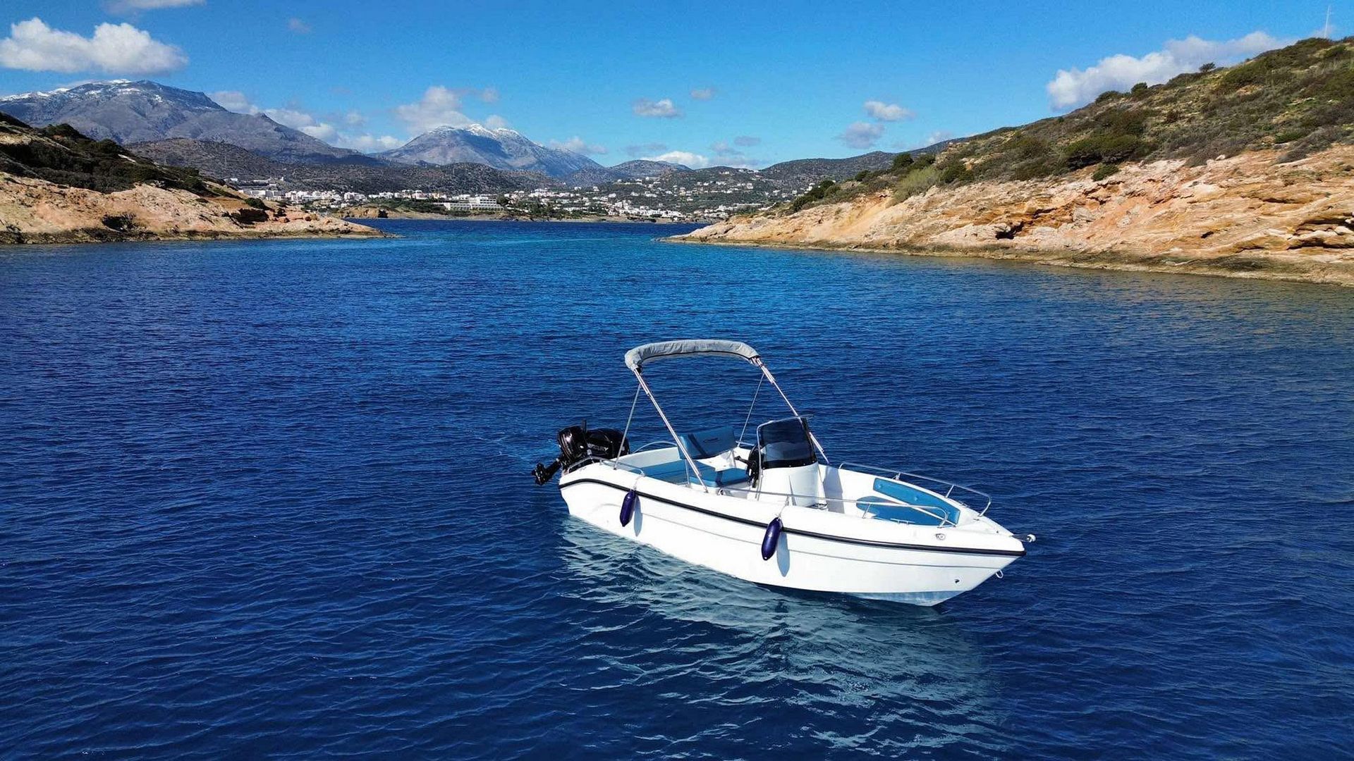 NAUS boats